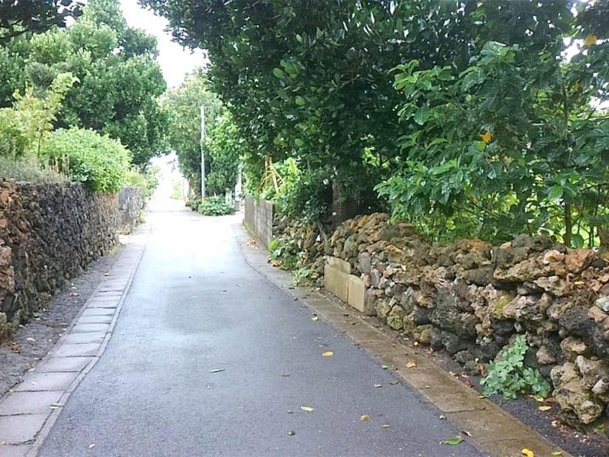石垣島 一棟貸切りのお宿 ちゅら赤瓦 Ishigaki  外观 照片